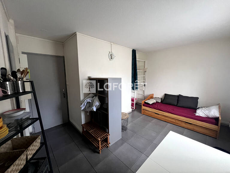 Appartement Saint Genis Laval 1 pièce(s) 18.5 m2 — photo 1
