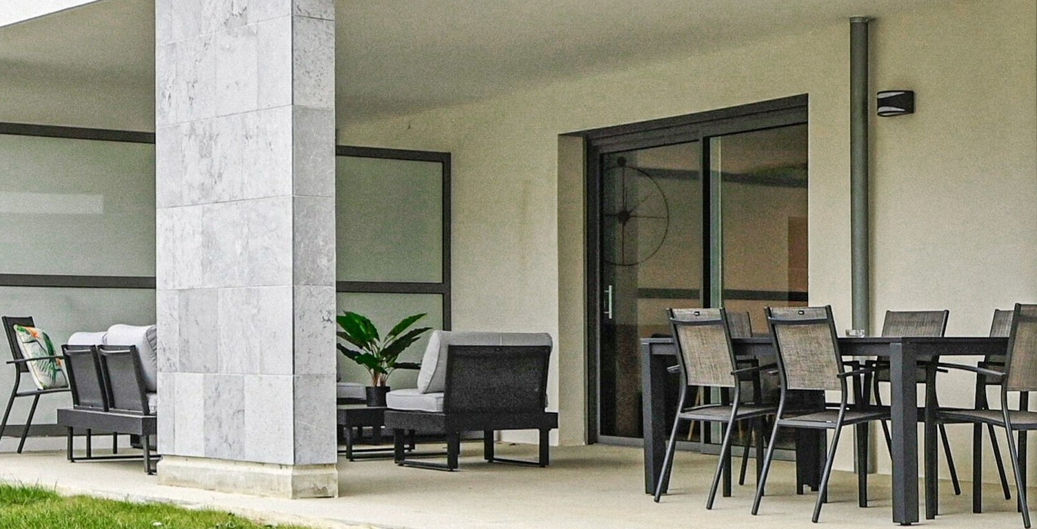 Appartement T4 avec jardin et terrasse à vendre aux Lecques Saint-Cyr-sur-Mer à 80 m de la plage — photo 1
