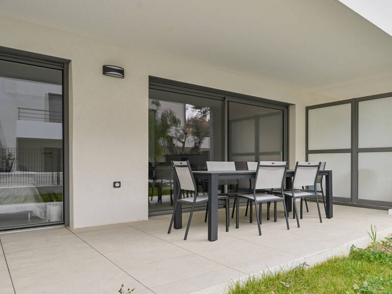 Appartement T2 avec terrasse et jardin à vendre aux Lecques — photo 1