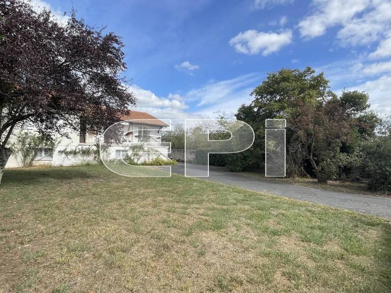 6409 CENTRE ST-VARENT, TOUTES COMMODITÉS,<br>comportant, cuisin — photo 1