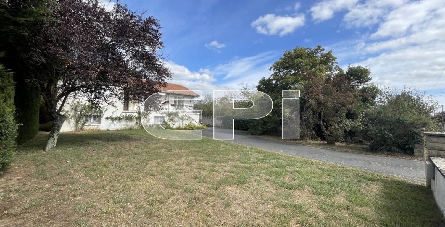 6409 CENTRE ST-VARENT, TOUTES COMMODITÉS,<br>comportant, cuisin — photo 1
