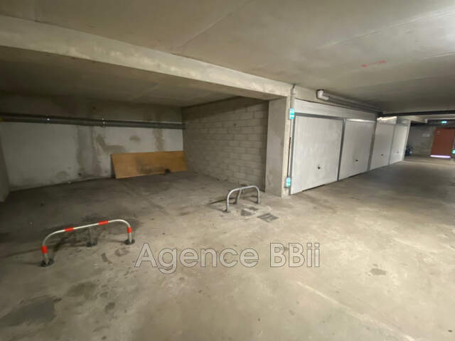 vente box fermé — photo du bien