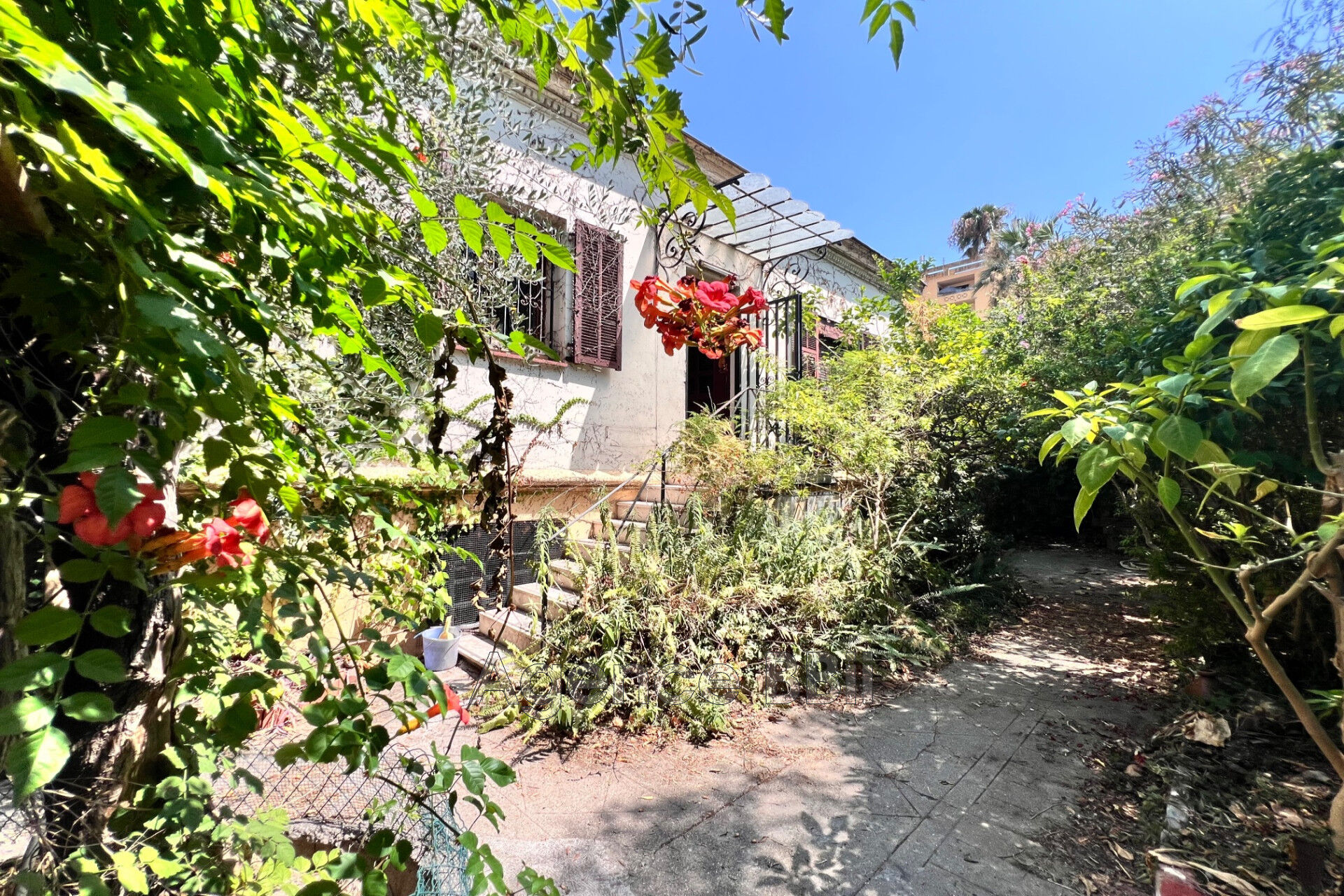 Villa / Maison  T7 à vendre Nice 06000
