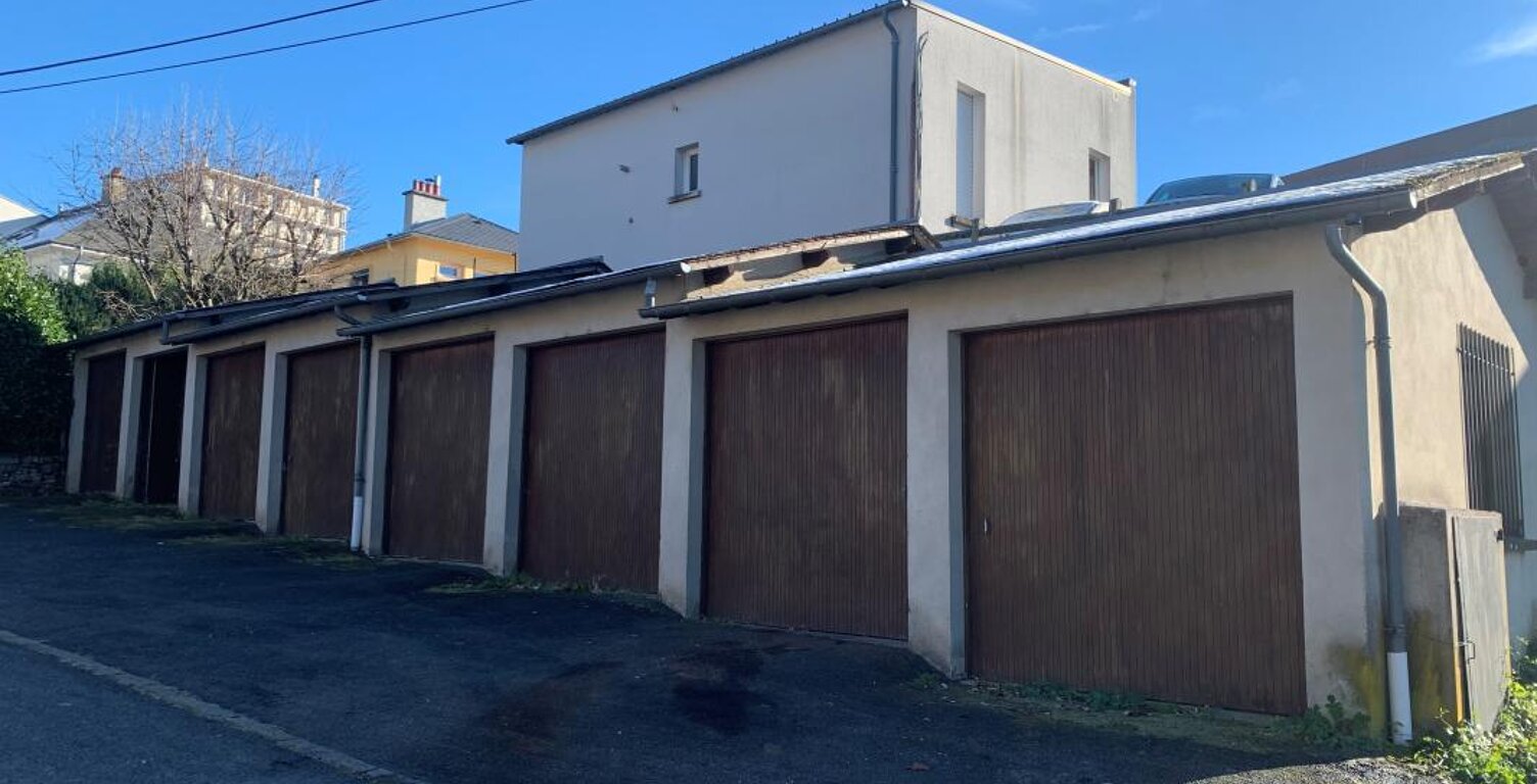 LOCATION GARAGE RODEZ SECTEUR GOURGAN — photo 1