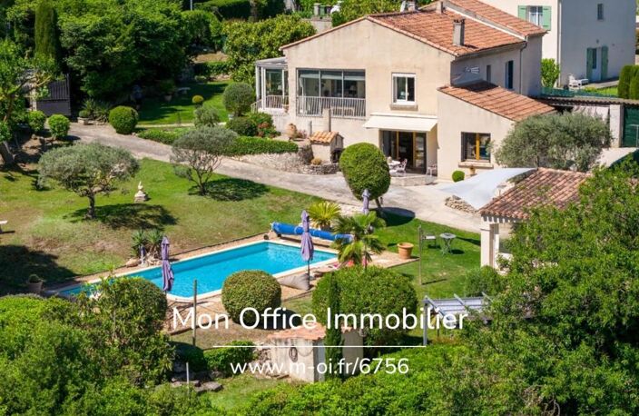 Référence : 6756-PAN. - Maison 6 pièces de 143 m² à Éguilles — photo 2