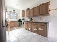 Référence : 7090-AMB - Immeuble 5 pièces avec local commercial et chambre froide — photo 2