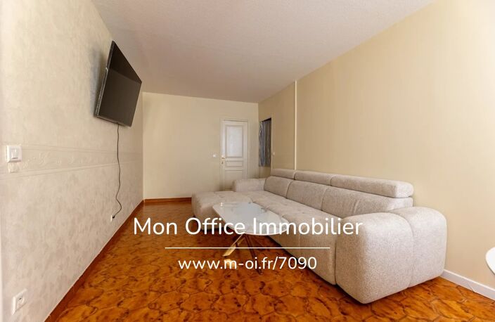 Référence : 7090-AMB - Immeuble 5 pièces avec local commercial et chambre froide — photo 5