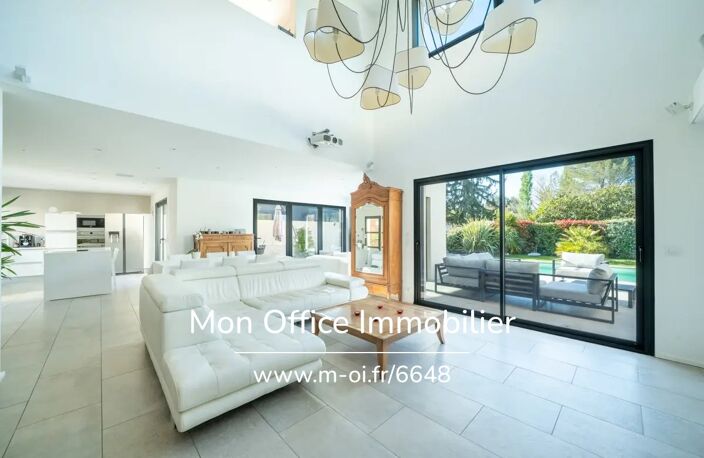 Référence : 6648-YAN. - Villa contemporaine - 4 pièces - piscine - garage — photo 4