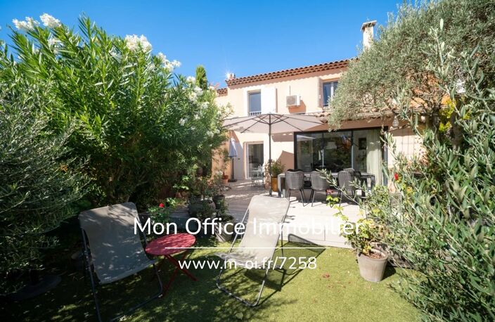 Référence : 7258-NGU - Maison 4 pièces - jardin - Commerces & Ecoles à pied - Calme — photo 2