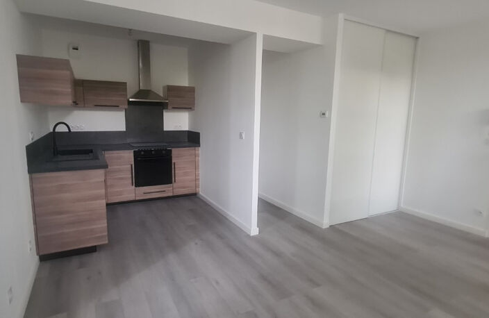 Appartement Arc Les Gray 3 pièce(s) 60.32 m2 — photo 2