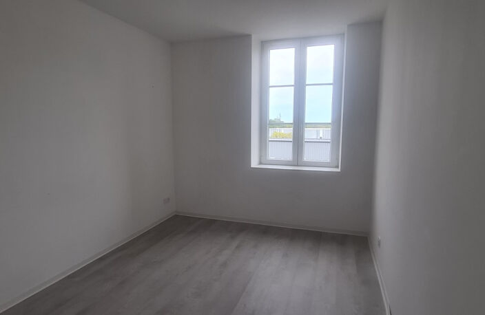 Appartement Arc Les Gray 3 pièce(s) 60.32 m2 — photo 4