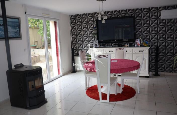 EXCLUSIVITE - À vendre chez Christelle Mesnage Immobilier, a — photo 2