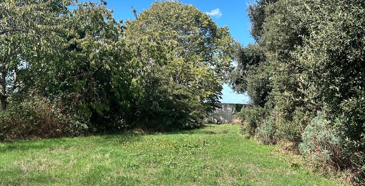 Terrain à bâtir à Puilboreau (17138) — photo 1