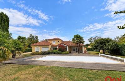 Mas provençal esprit californien – 215 m² – 4 chambres – Piscine 12 x 6 – Maisonnette F2 de 50 m² – Grange de 80 m² — photo du bien
