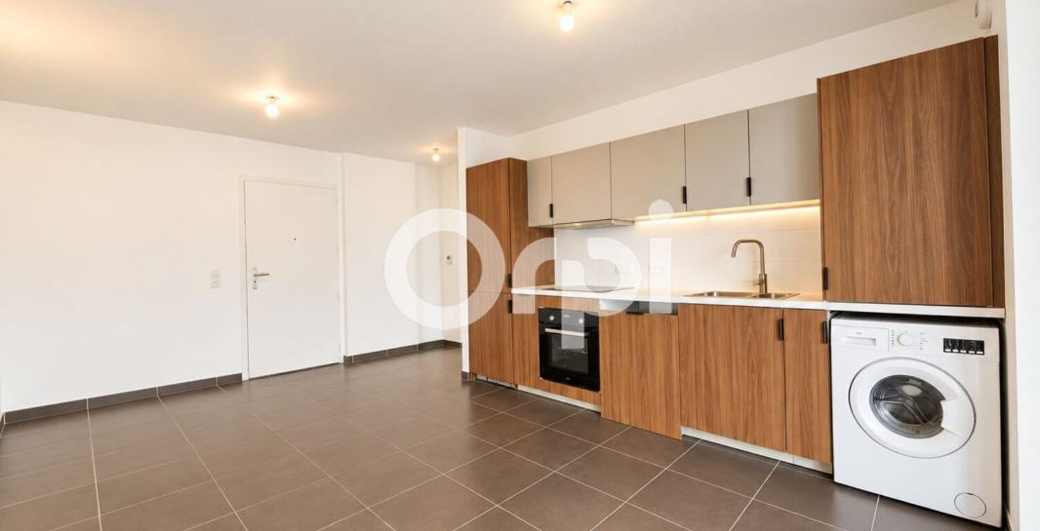 PROCHE COMMERCES & TRANSPORTS - 2 CHAMBRES - GARAGE — photo 1