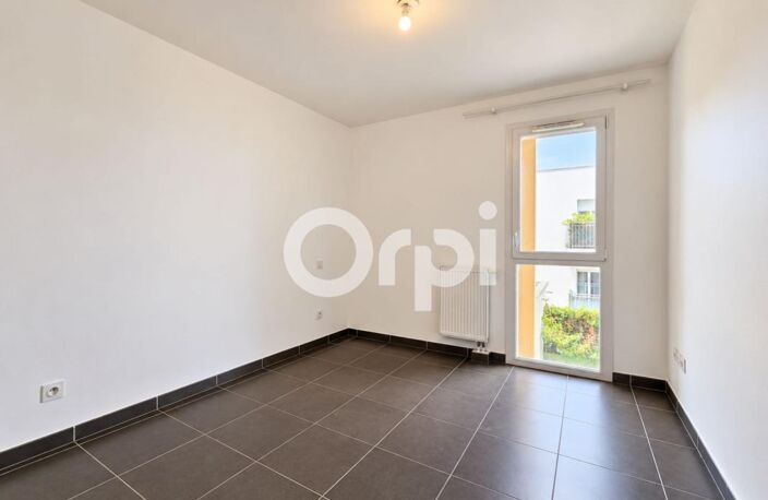 PROCHE COMMERCES & TRANSPORTS - 2 CHAMBRES - GARAGE — photo 4