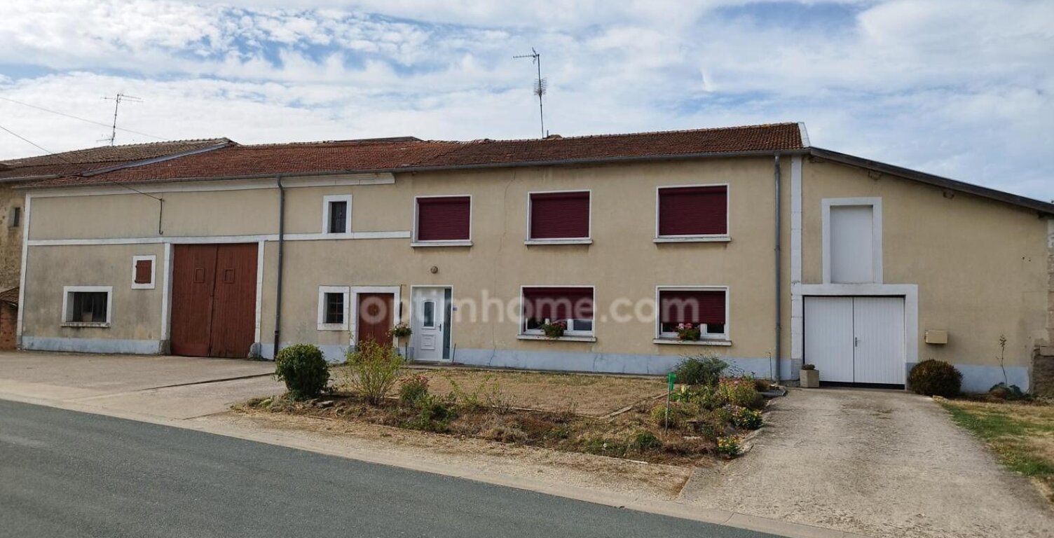 ERIZE SAINT DIZIER - Ancienne fermette à vendre pleine de charme avec de vastes dépendances - Terrain clos — photo 1