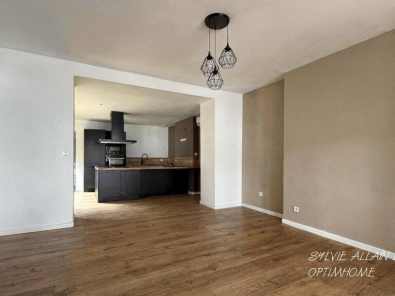 MAISON 133 M², 3 CHAMBRES + BUREAU, CAVE, JARDIN — photo 1