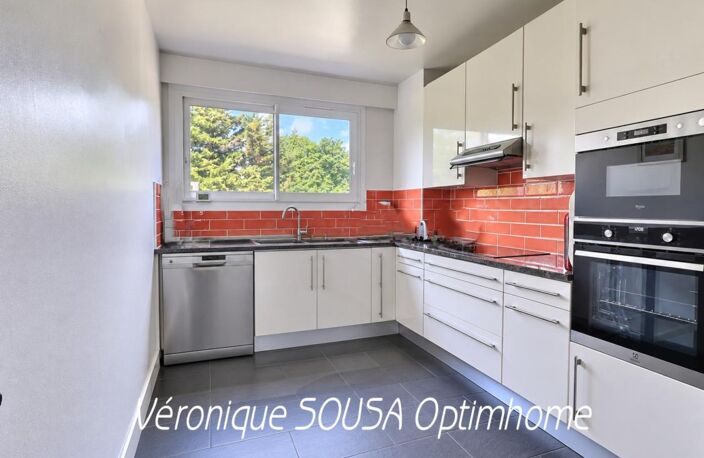 Appartement lumineux dans un environnement résidentiel — photo 2