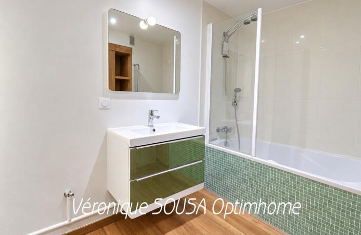 Appartement lumineux dans un environnement résidentiel — photo 4