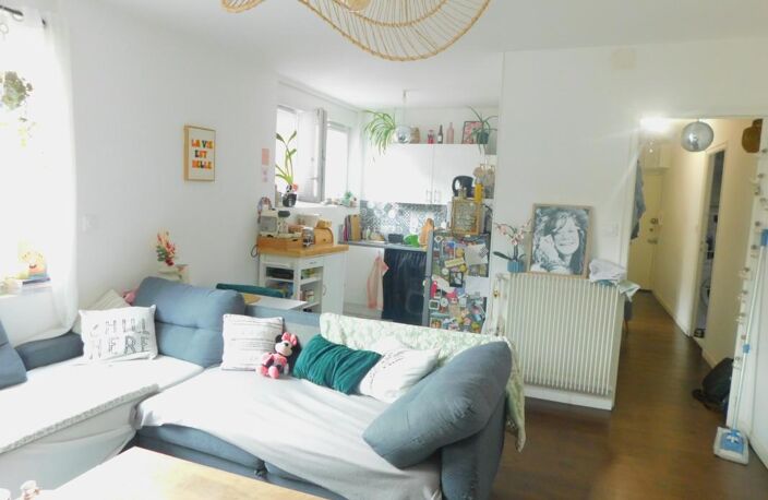 Appartement à vendre 2 pièces FOUGERES (35) — photo 2