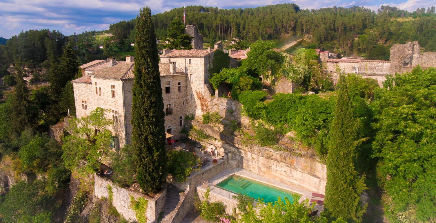 Lieu Inédit - vue 180o - Maison de maître sur promontoire - — photo 1