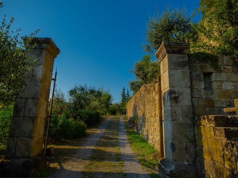 Lieu Inédit - vue 180o - Maison de maître sur promontoire - — photo 1