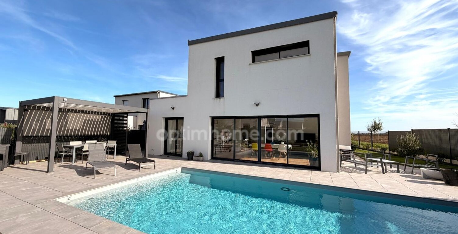 Maison contemporaine avec piscine - Calme, volumes et prestations — photo 1