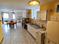 Maison en pierre au coeur d'un village agréable   Proche Cast — photo 2