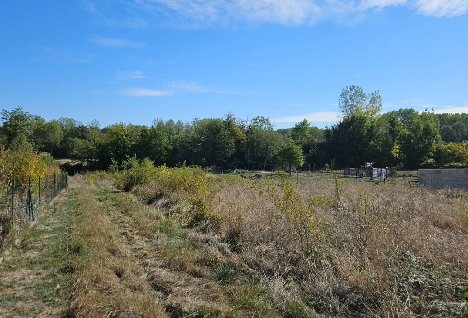 Terrain à vendre de 2 280,00 m² Proche de LONGUEVILLE (77650) — photo 1