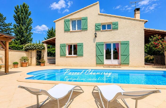 EYGUIÈRES (13) | Très belle maison de 165 m² habitables, 8 pièces, 5 chambres avec piscine, cour & garage — photo 3