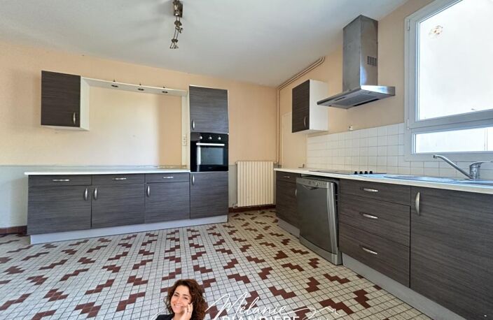Maison 5 pièces, 3 chambres, 134 m² à rénover – Rue de Ceinture La Flèche — photo 3