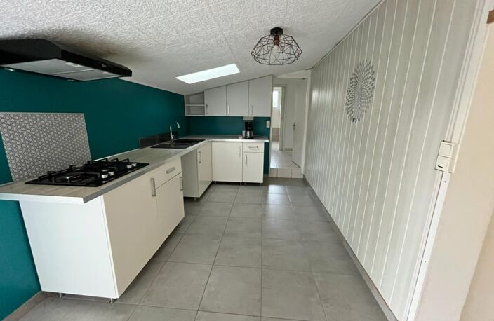 Maison en pierre à vendre à Plessé – charme et authenticité — photo 4