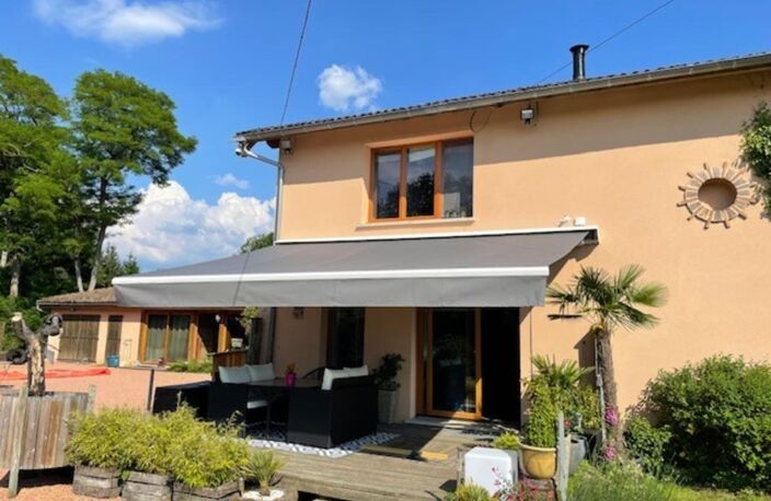 Propriete à vendre sur 2 ha à  PUY GUILLAUME (63) — photo 2