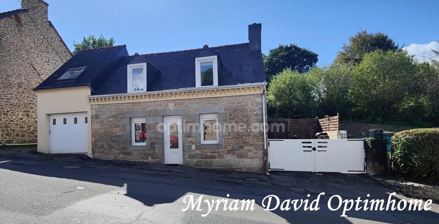 Maison sans travaux avec jardin, terrasse et garage à Rostrenen — photo 1