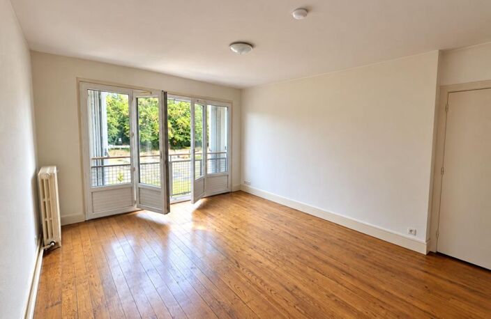 Appartement À Vendre — photo 2