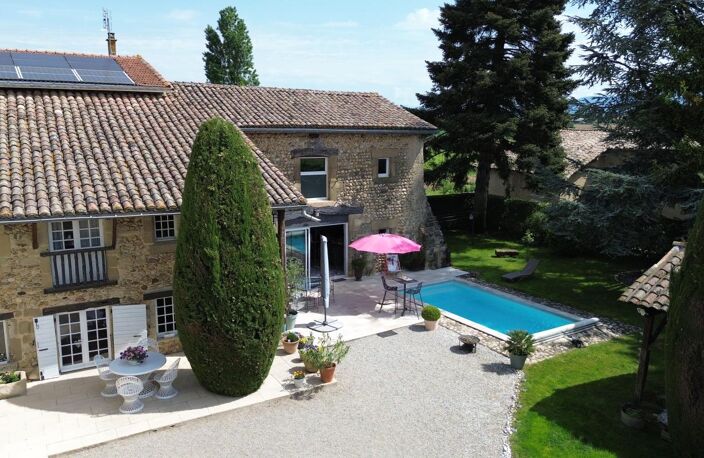 Coup de cœur – Ancienne ferme de caractère de 293 m – Alixan — photo 2