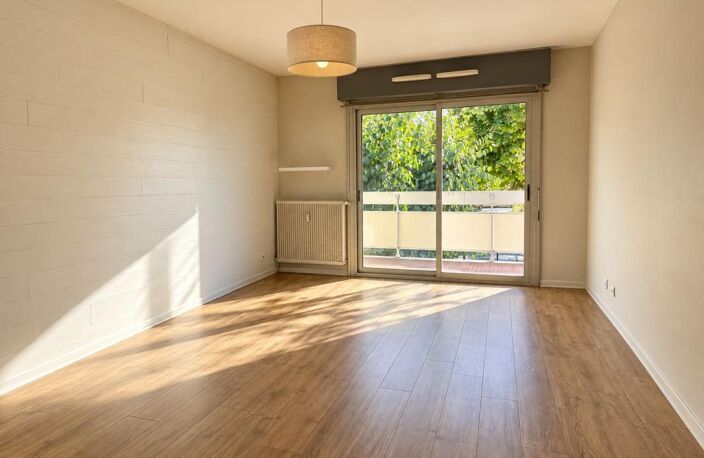À VENDRE – Appartement 54 m² avec garage et balcon – Hyper centre — photo 2