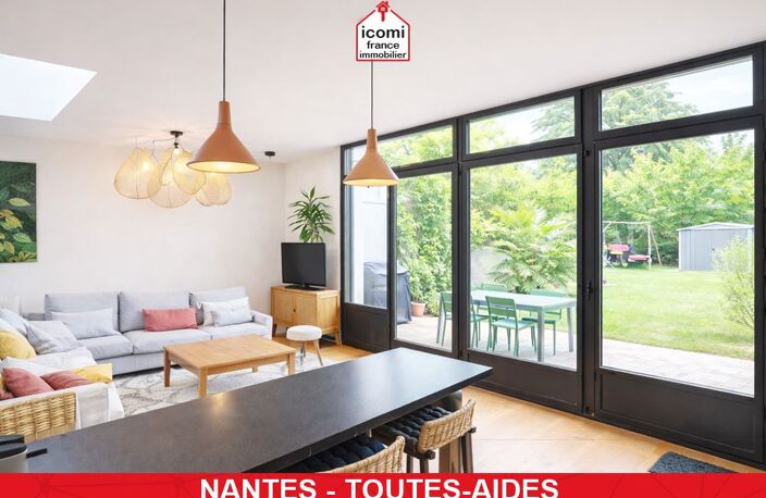LOIRE-ATLANTIQUE - Nantes (44100) - A VENDRE - MAISON EN REZ DE JARDIN ENTIEREMENT RENOVEE EN 2021 - PIECE DE VIE TRIPLE AVEC ACCES TERRASSE - STORE BAN - 3/5 CHAMBRES - GARAGE - RARE — photo 4