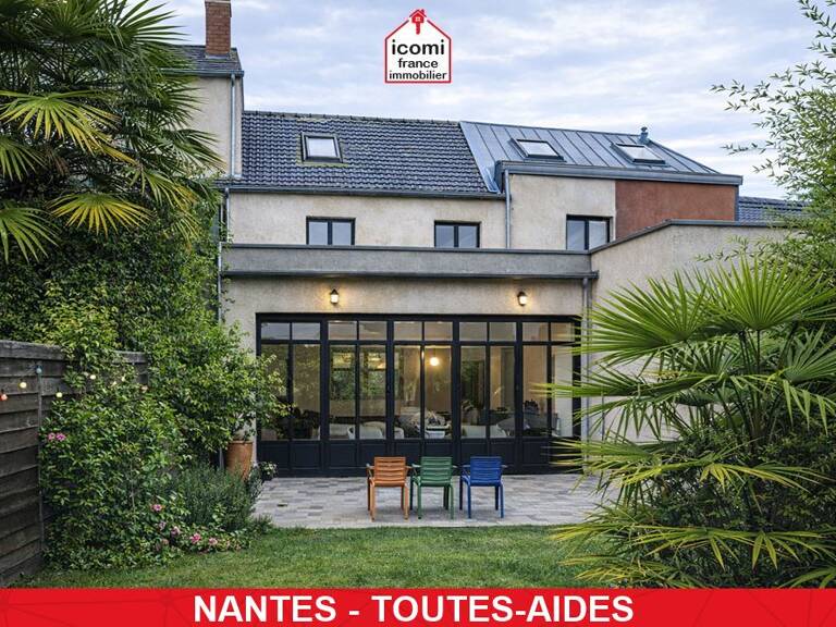 LOIRE-ATLANTIQUE - Nantes (44100) - A VENDRE - MAISON EN REZ DE JARDIN ENTIEREMENT RENOVEE EN 2021 - PIECE DE VIE TRIPLE AVEC ACCES TERRASSE - STORE BAN - 3/5 CHAMBRES - GARAGE - RARE — photo 1