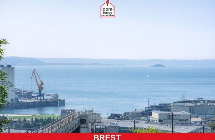 FINISTERE - Brest (29200) - A VENDRE - APPARTEMENT DUPLEX T5 - 2 CHAMBRES - IMMEUBLE RECENT - BOX FERME - BALCON - DALLE BETON - DERNIER ETAGE — photo 4