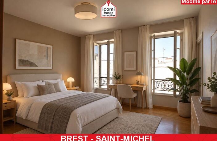 FINISTERE - Brest (29200) - A VENDRE - APPARTEMENT DE 102 M² - SEUL AU DERNIER ETAGE - 2 CHAMBRES (POSSIBLE 3) - CAVE - DPE D - CHAUFFAGE INDIVIDUEL GAZ DE VILLE - — photo 3