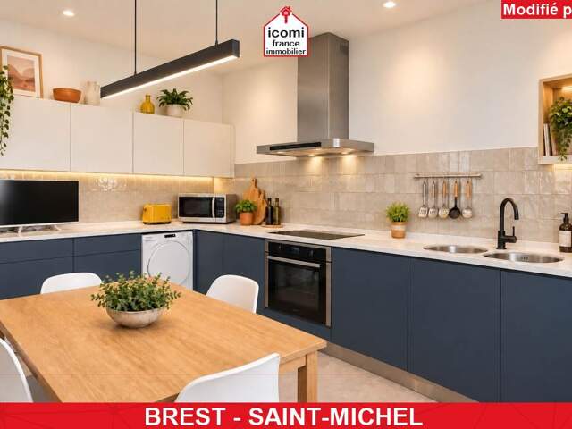 FINISTERE - Brest (29200) - A VENDRE - APPARTEMENT DE 102 M² - SEUL AU DERNIER ETAGE - 2 CHAMBRES (POSSIBLE 3) - CAVE - DPE D - CHAUFFAGE INDIVIDUEL GAZ DE VILLE - — photo du bien