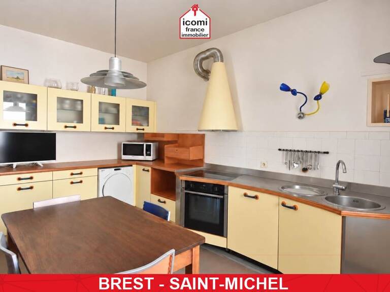 FINISTERE - Brest (29200) - A VENDRE - APPARTEMENT DE 102 M² - SEUL AU DERNIER ETAGE - 2 CHAMBRES (POSSIBLE 3) - CAVE - DPE D - CHAUFFAGE INDIVIDUEL GAZ DE VILLE - — photo 1