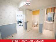 FINISTERE - Brest (29200) - A VENDRE - LOCAL D'ACTIVITES - AUX NORMES PMR - BREST HYPER CENTRE - RUE BRANDA - BELLE OPORTUNITE - 90M2 — photo 4