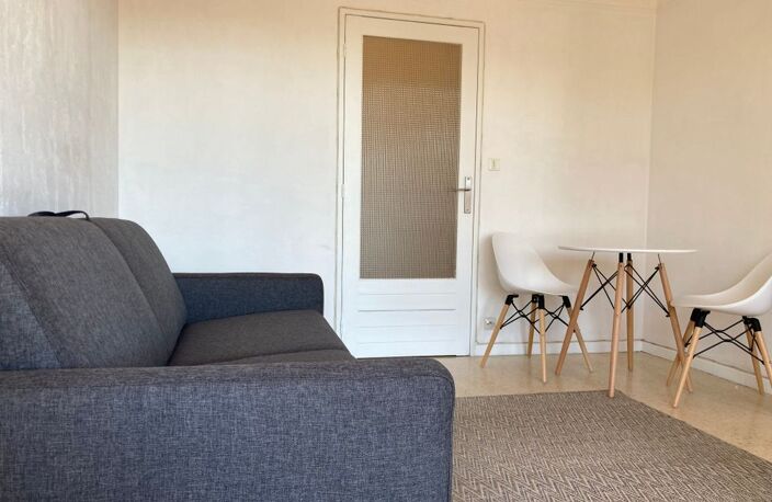 Studio de 27m2 à louer sur Nîmes — photo 2