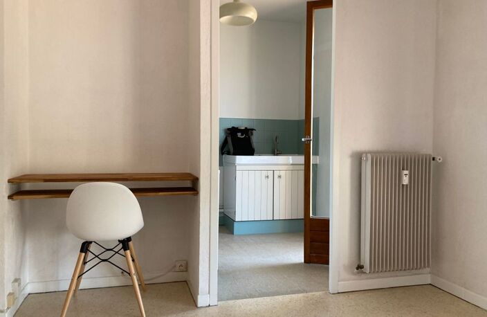 Studio de 27m2 à louer sur Nîmes — photo 3