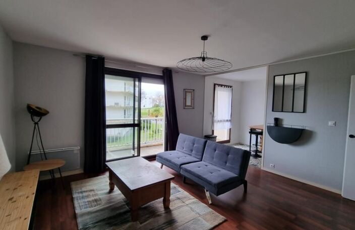 Appartement de 54m2 à louer sur Saintes — photo 2