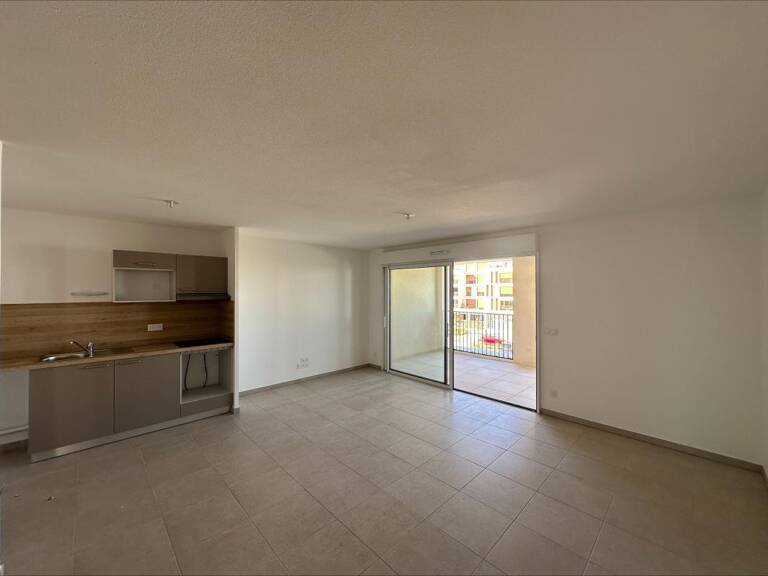APPARTEMENT T3 NEUF AVEC TERRASSE - MAUGUIO — photo 1