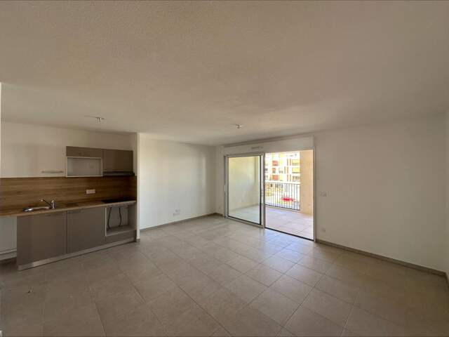 APPARTEMENT T3 NEUF AVEC TERRASSE - MAUGUIO — photo du bien